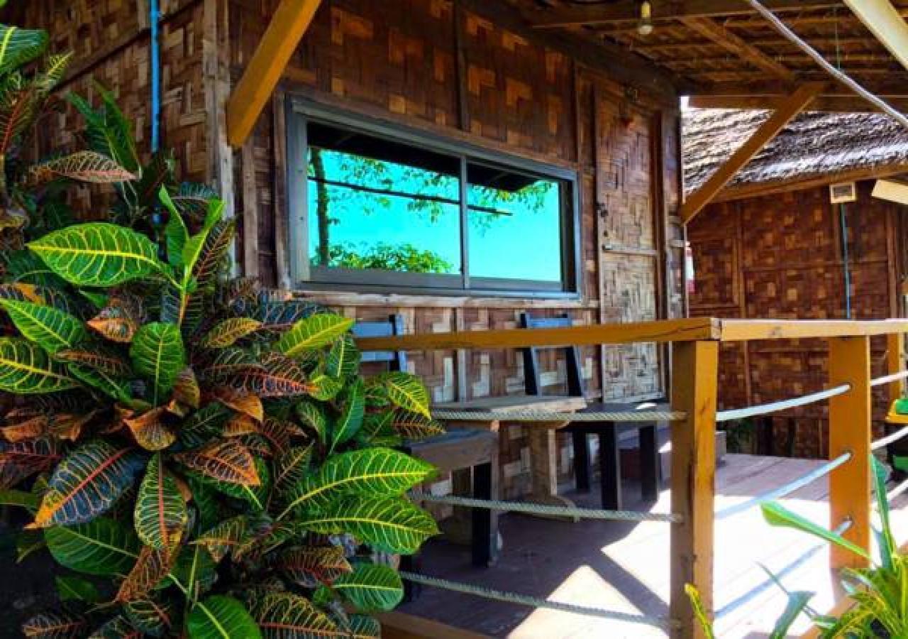 Hill Top Resort Ngwesaung Exterior photo