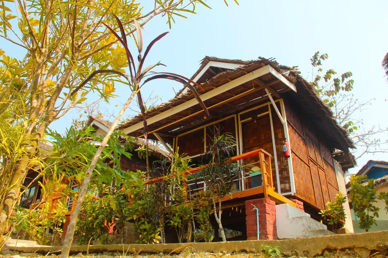 Hill Top Resort Ngwesaung Exterior photo